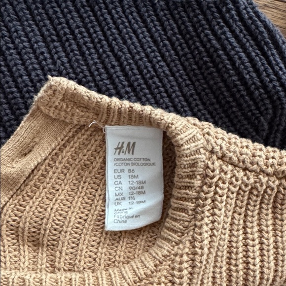 H&M Brown and Tan Ribbed Sweater - Picture 3 of 3